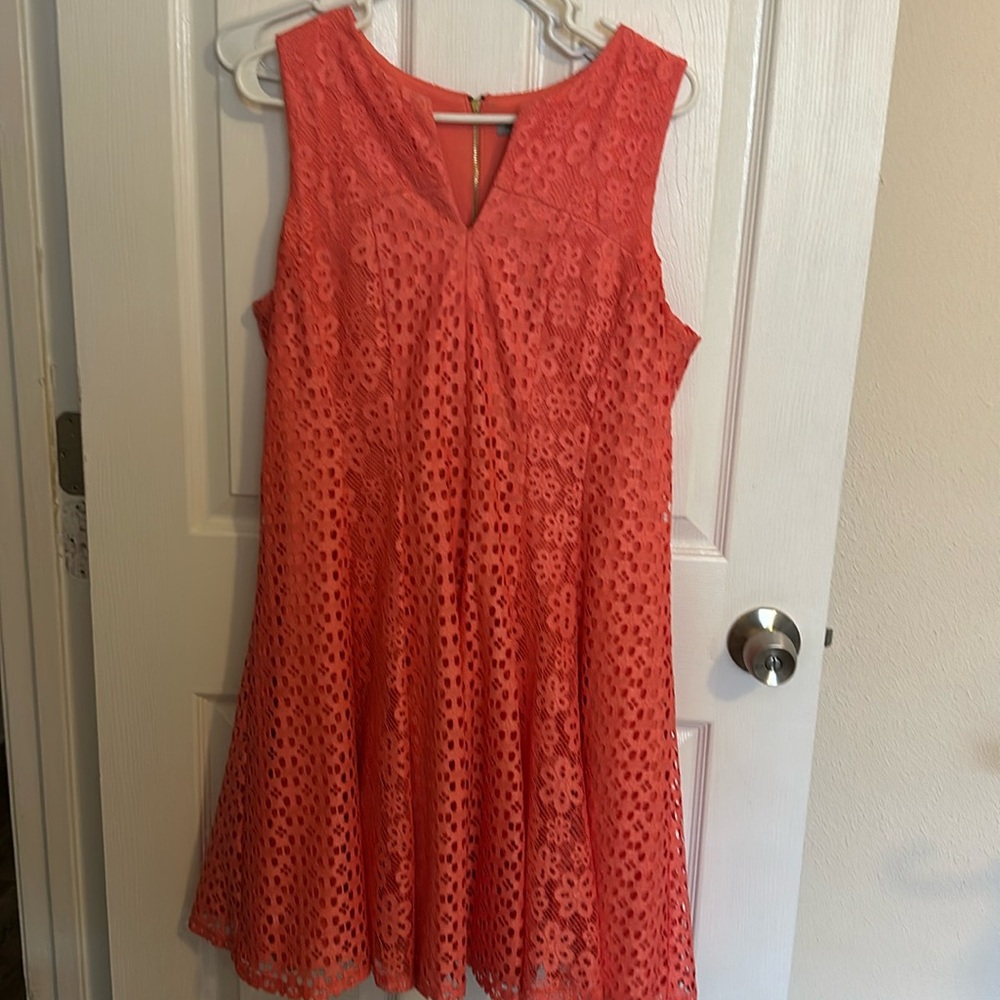 Size 14 sleeveless dress